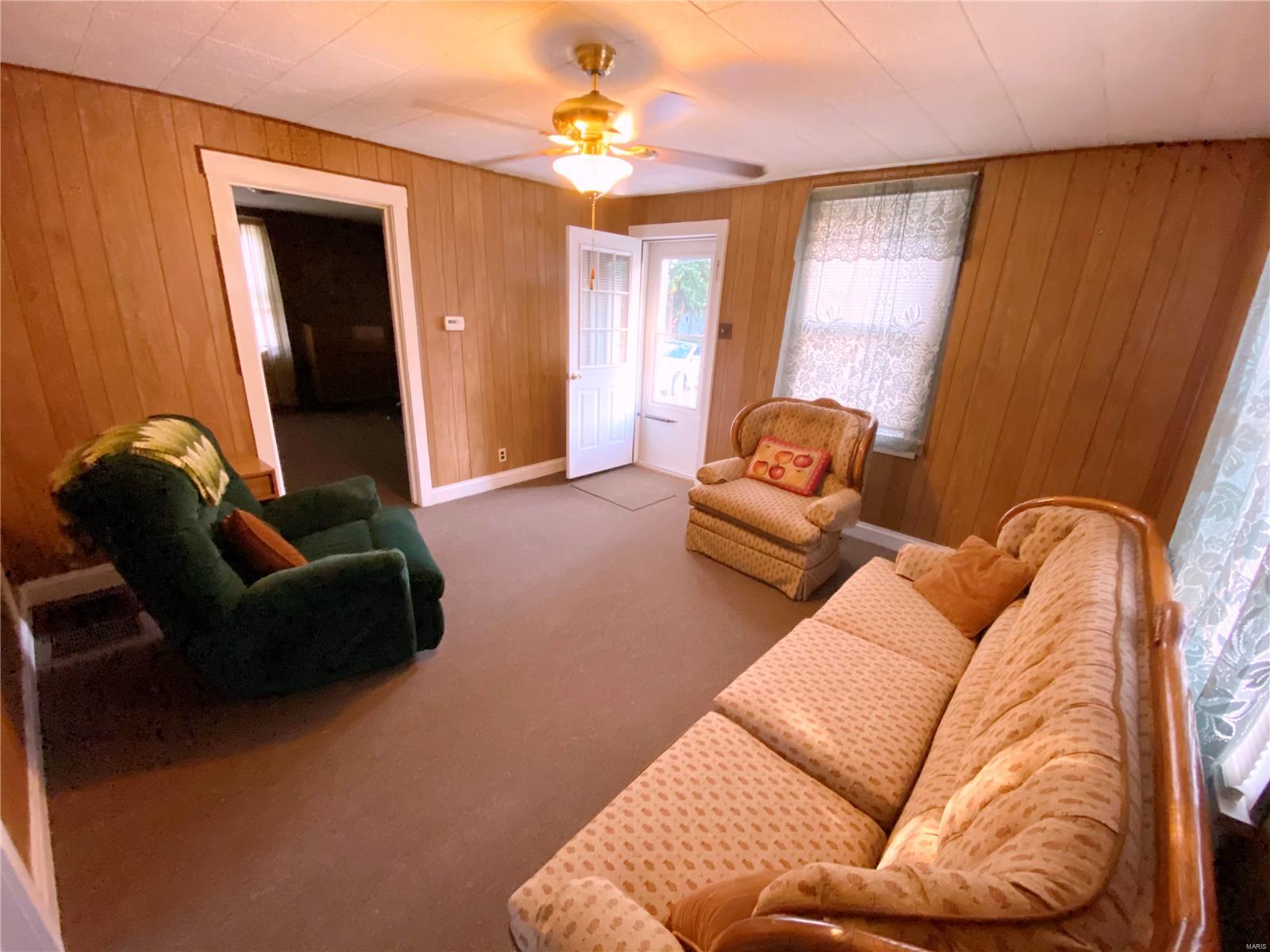608 Middle Street Prairie du Rocher, IL 62277 - Photo 7 of 23