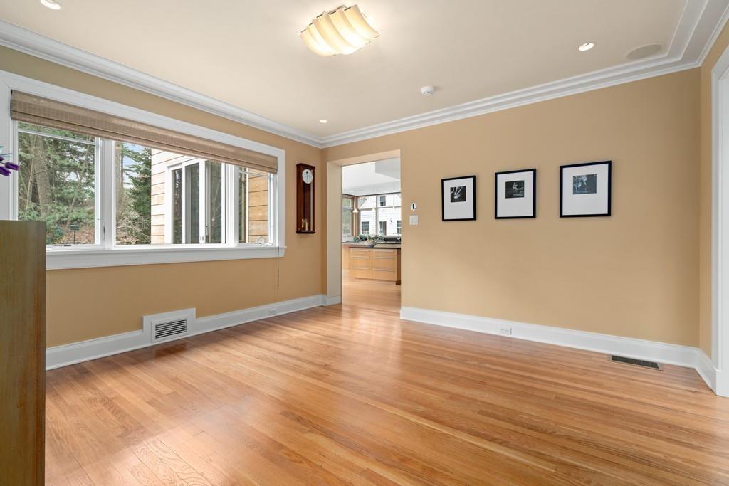 24 Old Colony Road Weston, MA 02493 - Photo 13 of 29