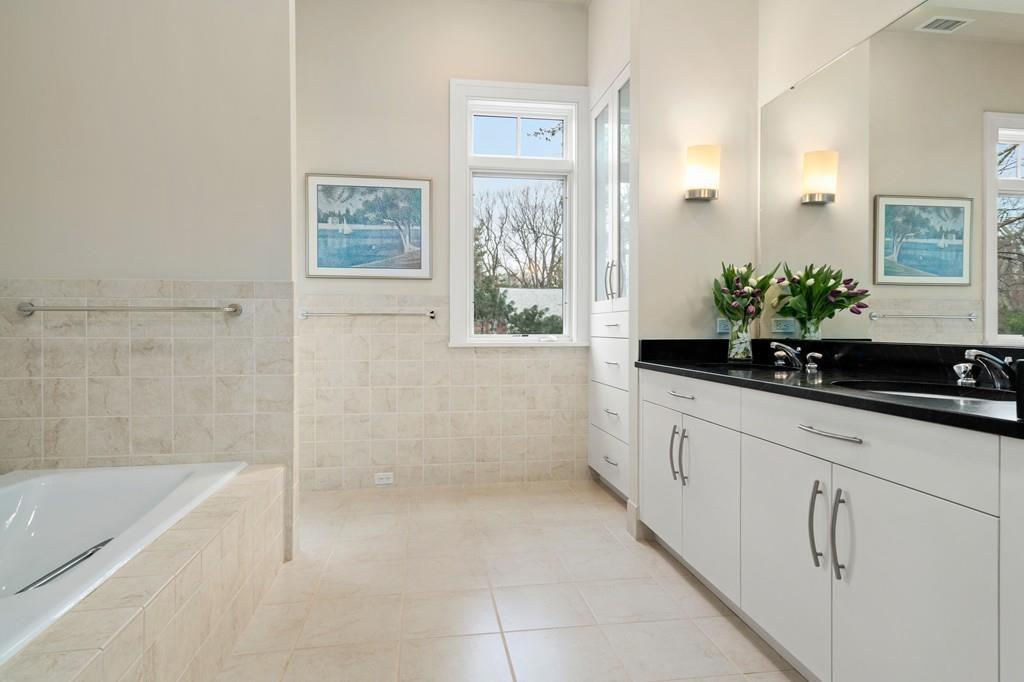 24 Old Colony Road Weston, MA 02493 - Photo 19 of 29