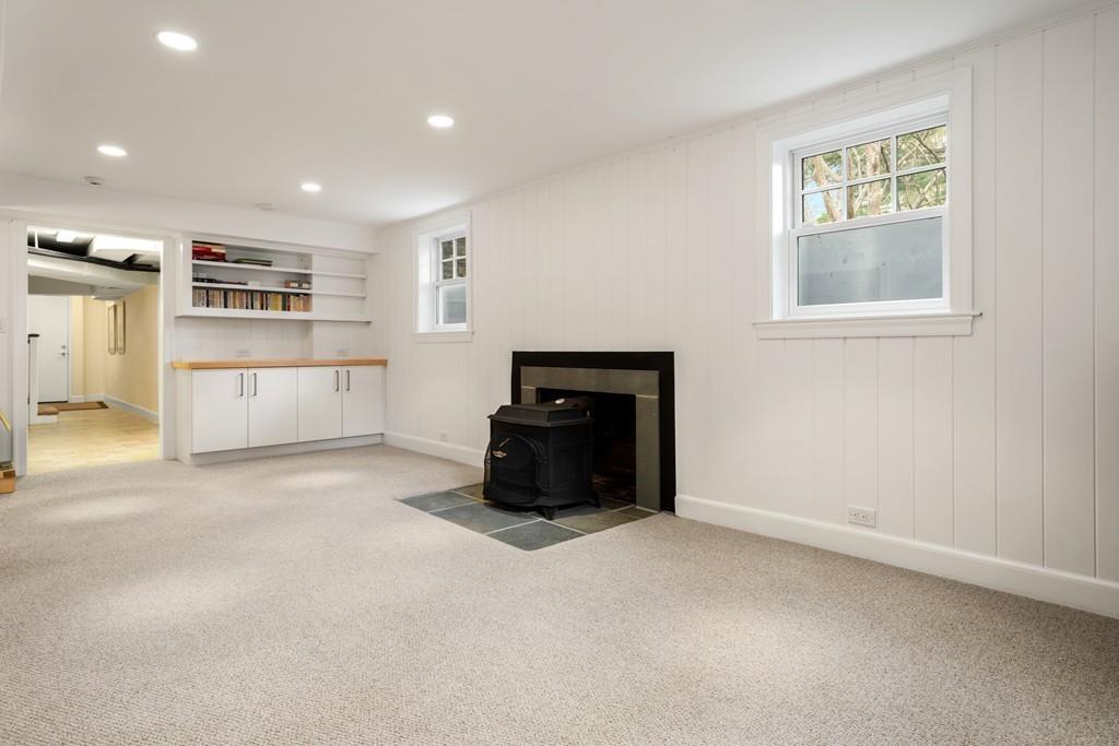 24 Old Colony Road Weston, MA 02493 - Photo 23 of 29