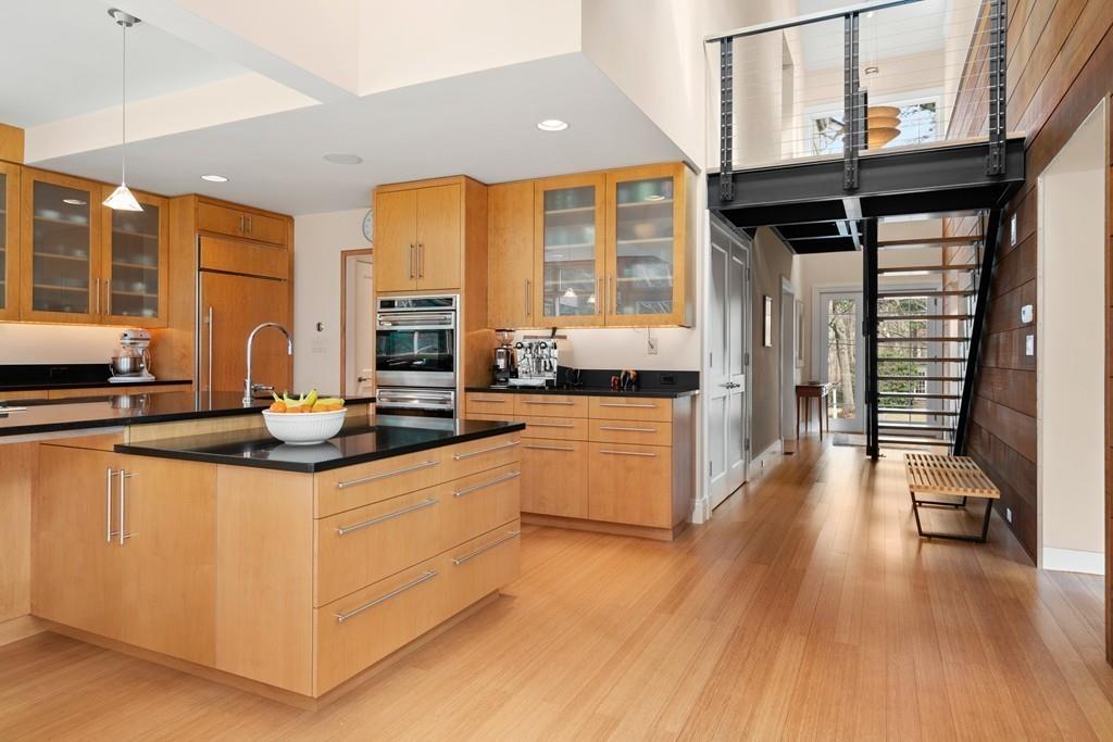 24 Old Colony Road Weston, MA 02493 - Photo 3 of 29