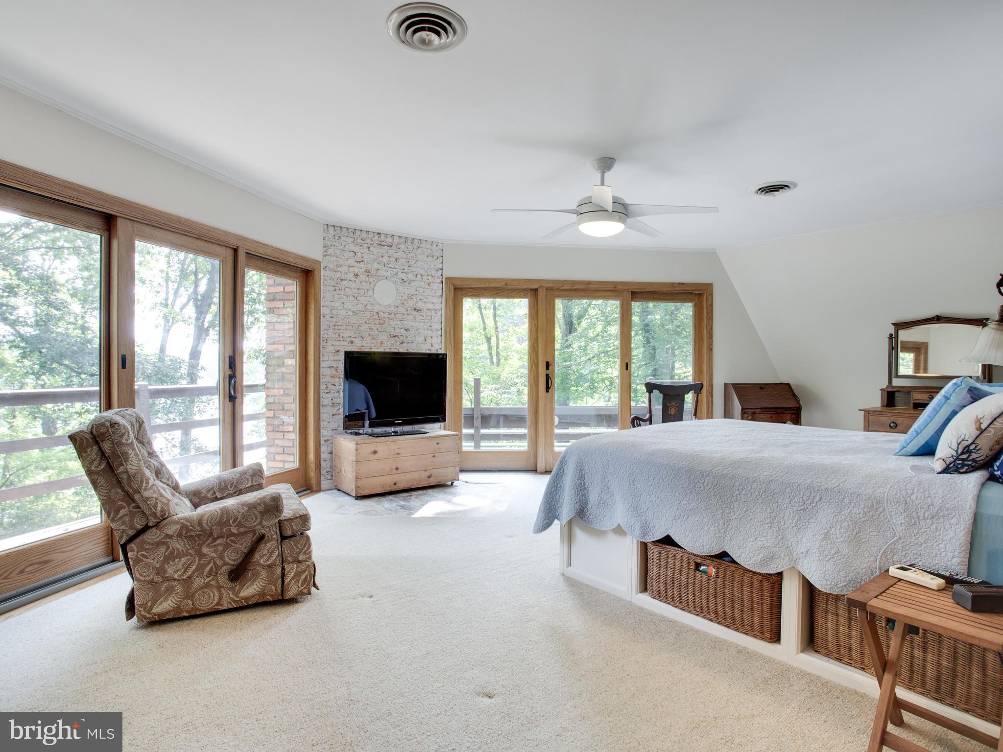 1635 Orchard Beach Road Annapolis, MD 21409 - Photo 16 of 23 Bedroom (Master)