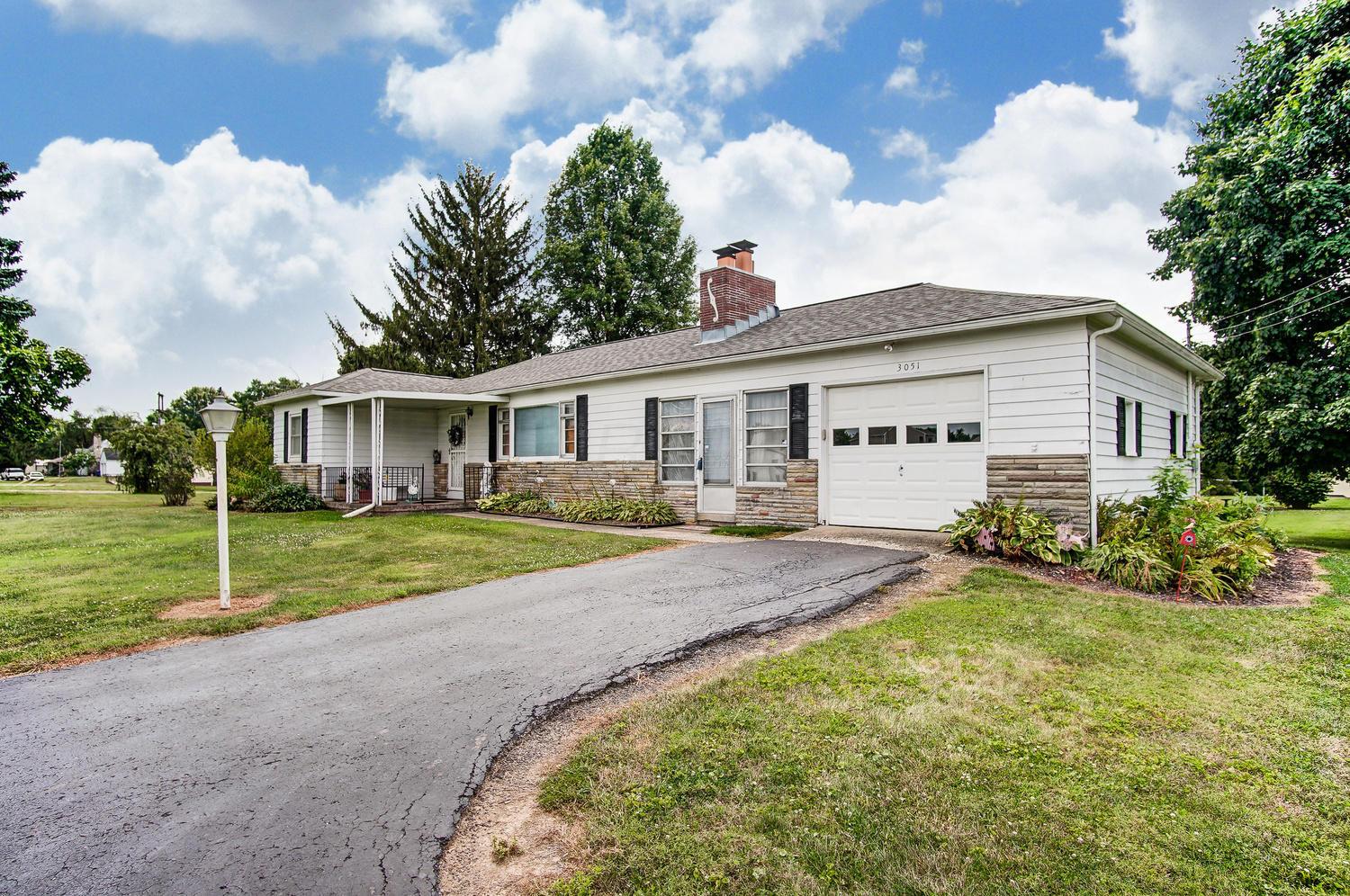 3051 Williams Road Columbus, OH 43207 - Photo 1 of 31 Gallery Image 1