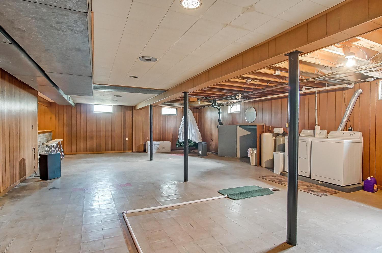3051 Williams Road Columbus, OH 43207 - Photo 23 of 31 Gallery Image 23