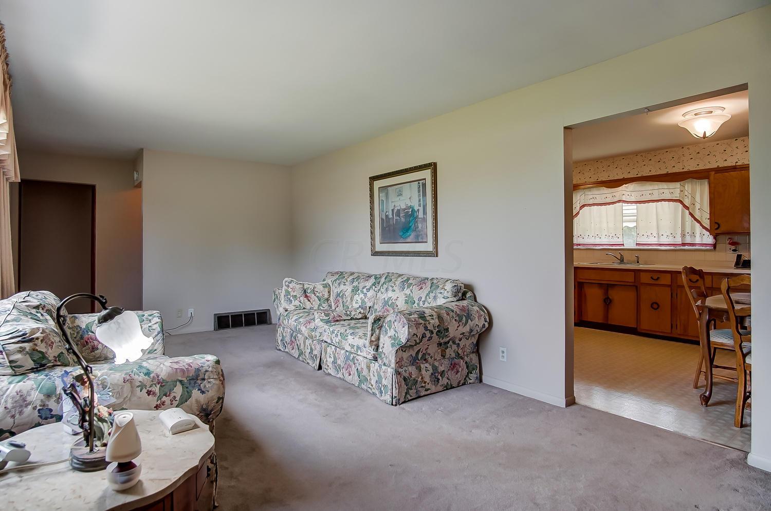 3051 Williams Road Columbus, OH 43207 - Photo 8 of 31 Gallery Image 8