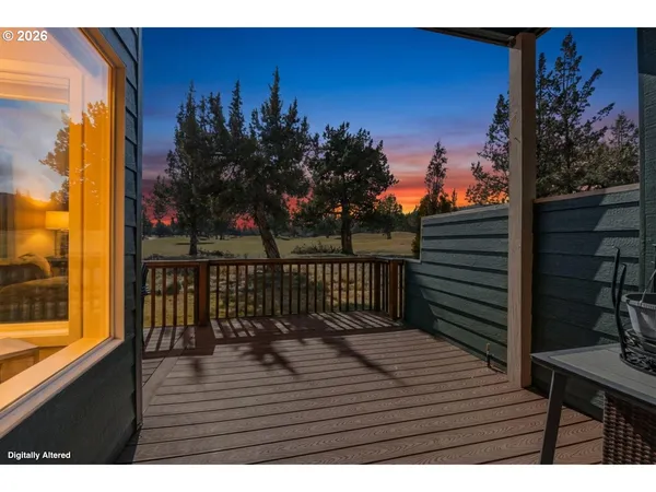 a view of deck and patio