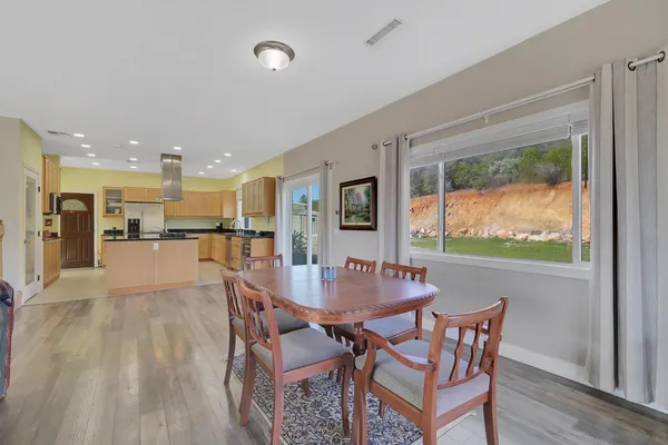 $559,000 | 14878 Indiana School Road, Brownsville, CA 95919