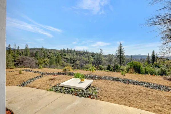 $559,000 | 14878 Indiana School Road, Brownsville, CA 95919