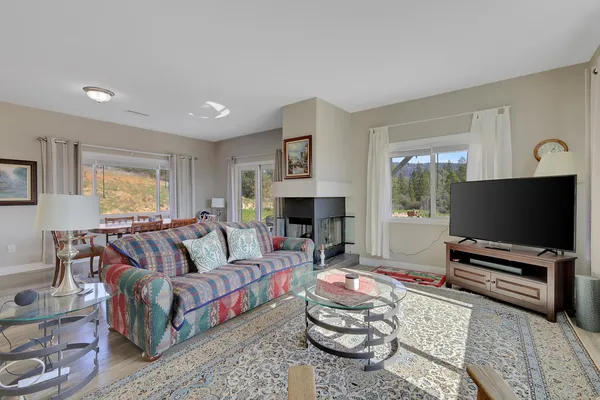 $559,000 | 14878 Indiana School Road, Brownsville, CA 95919