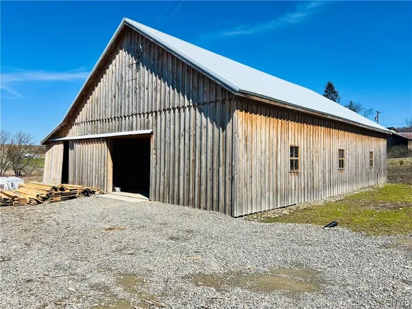 $325,000 | 1981 Carter Slocum Road, Marathon, NY 13803