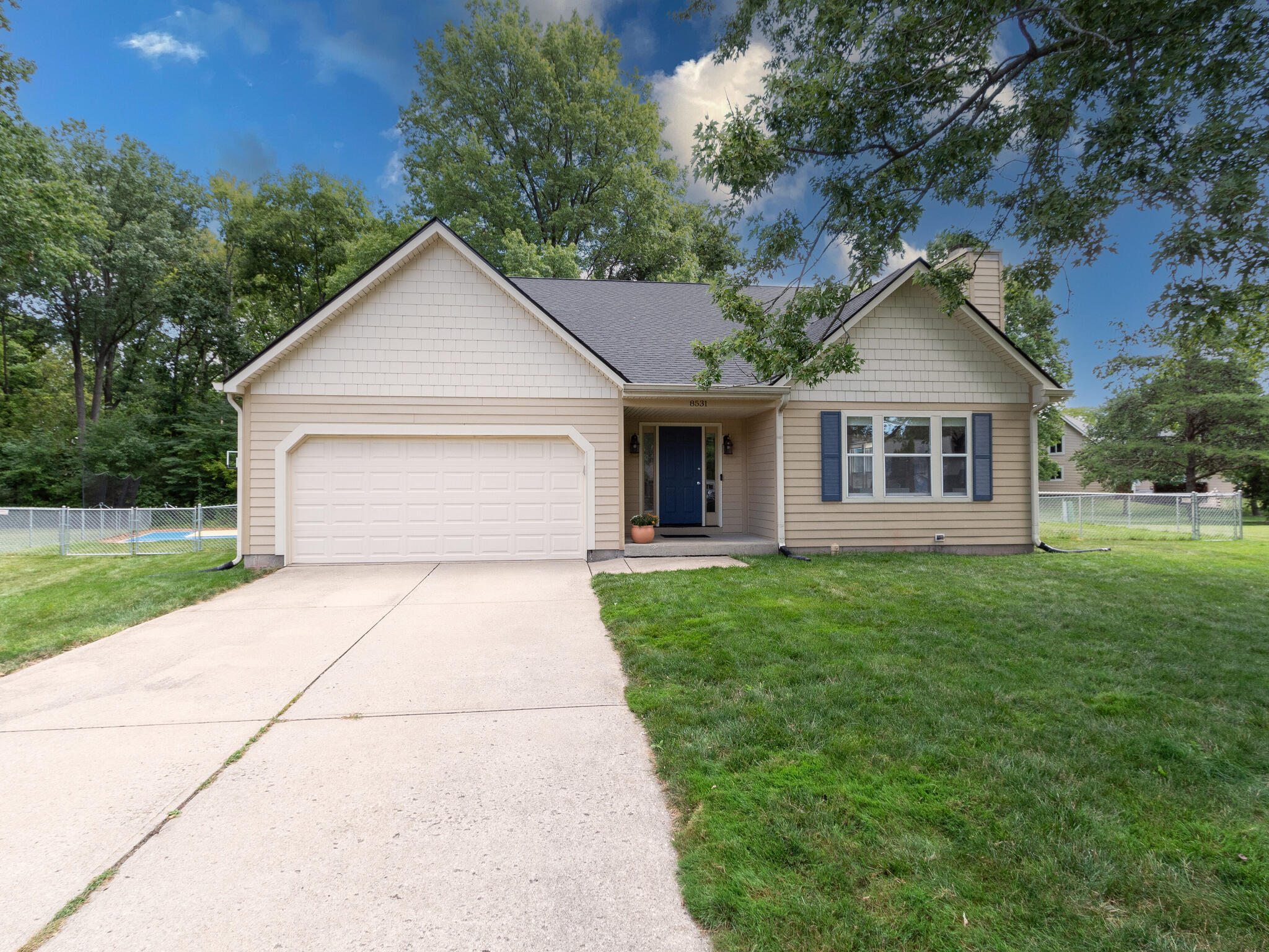 8531 Castle Ridge Lane Indianapolis, IN 46256 - Photo 1 of 22 Gallery Image 1