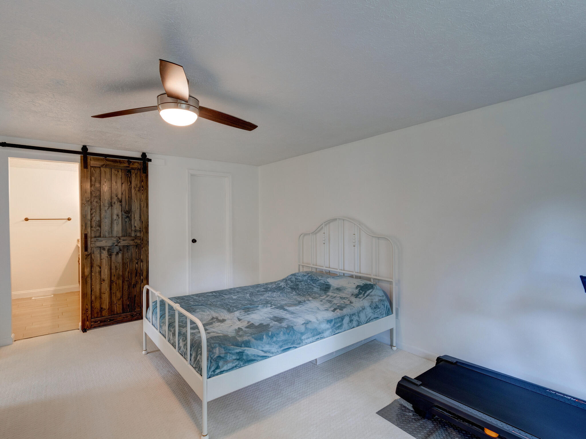 8531 Castle Ridge Lane Indianapolis, IN 46256 - Photo 17 of 22 Gallery Image 17