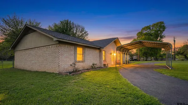 $289,000 | 1129 Garden Drive, Longview, TX 75603