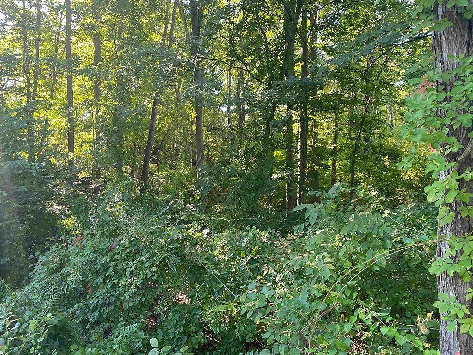 390 Fairview Street Bennington, VT 05201 - Photo 1 of 1 Gallery Image 1