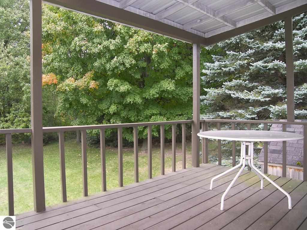 2593 Nelson Road Traverse City, MI 49686 - Photo 65 of 90 1791273-64.JPG