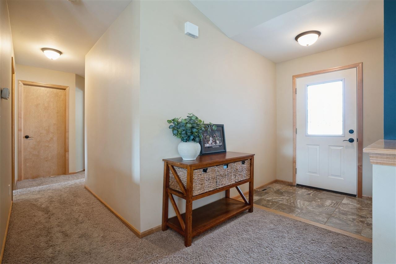 202 Jasper Street Marion, IA 52302 - Photo 3 of 28 Gallery Image 3
