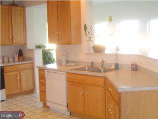 413 Wynthorpe Road New Castle, DE 19720 - Photo 3 of 6 Gallery Image 3