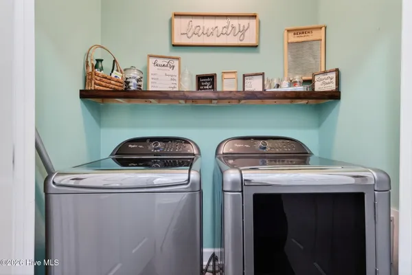 $389,900 | 8738 Buckhorn Way, Kenly, NC 27542