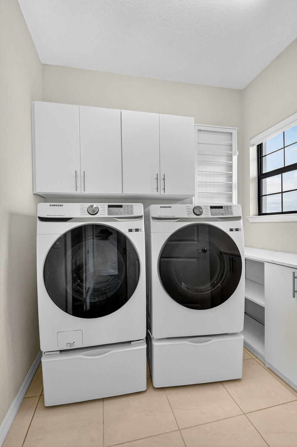 8301 Rearing Lane Lake Worth, FL 33467 - Photo 42 of 109 Laundry