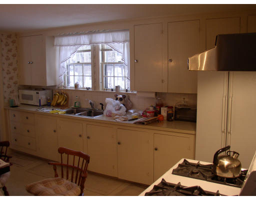 48 Boston Street Middleton, MA 01949 - Photo 2 of 7 Gallery Image 2
