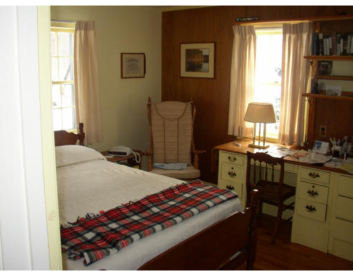 48 Boston Street Middleton, MA 01949 - Photo 5 of 7 Gallery Image 5