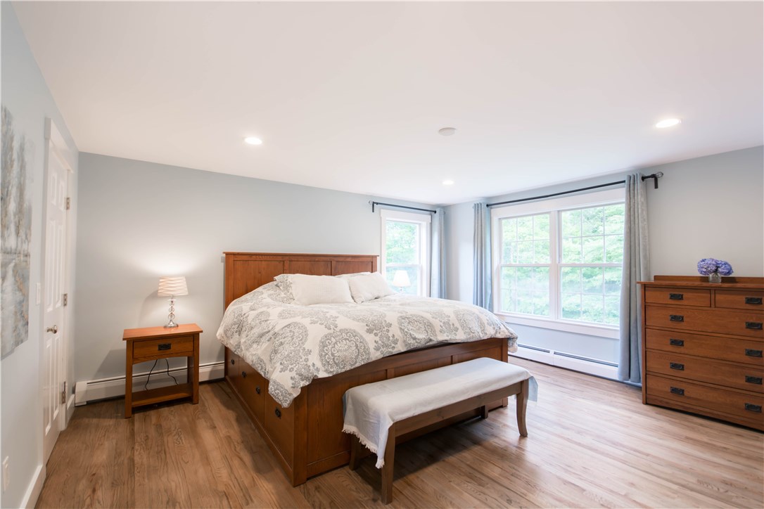 129 Deer Run Road Tiverton, RI 02878 - Photo 12 of 29 129 Deer Run Road Tiverton, RI