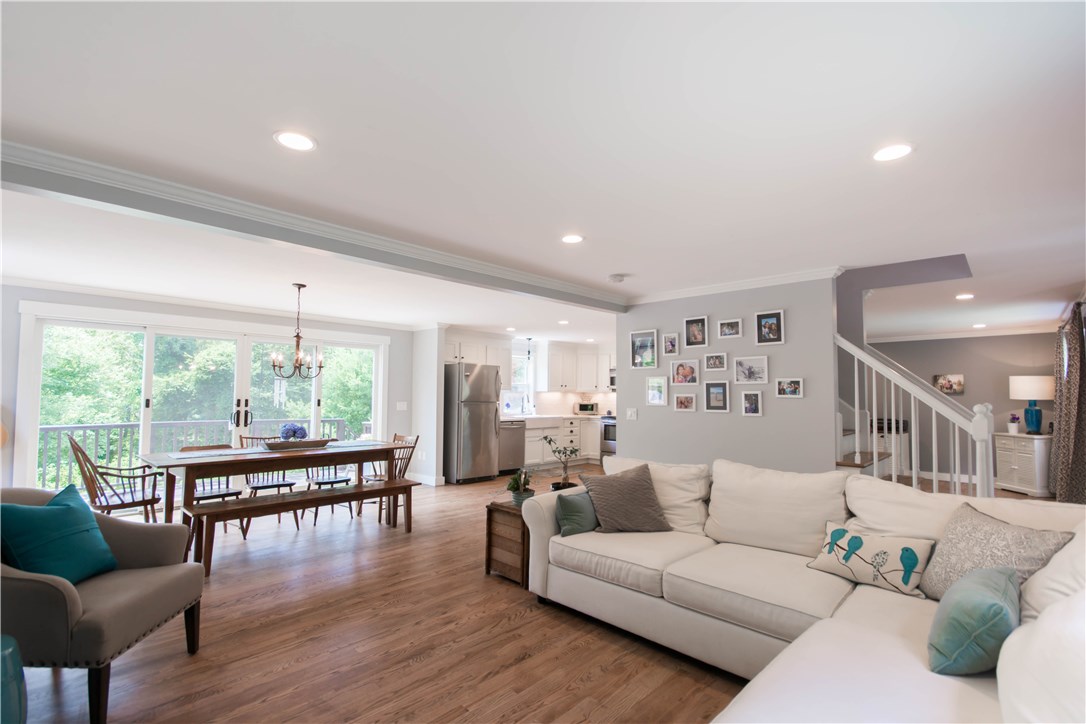 129 Deer Run Road Tiverton, RI 02878 - Photo 5 of 29 129 Deer Run Road Tiverton, RI