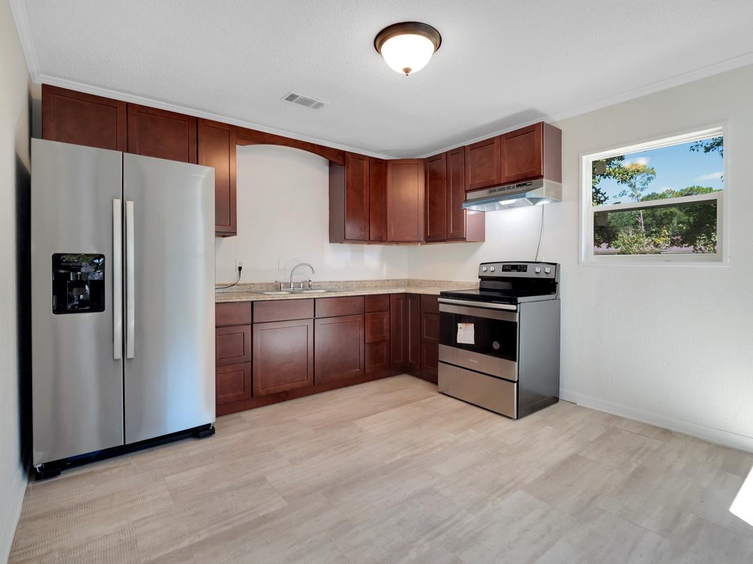 208 2nd Street Perry, FL 32348 - Photo 12 of 17 Gallery Image 12