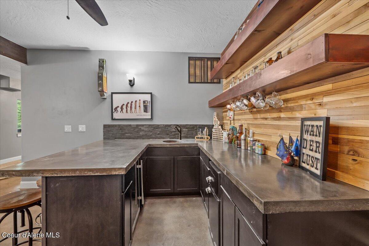11243 West Hidden Valley Road Rathdrum, ID 83858 - Photo 47 of 86 48-Wet Bar