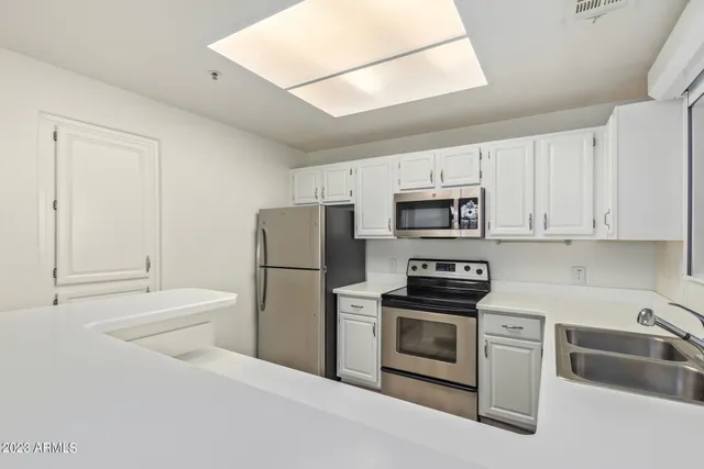 $2,195 | 11375 East Sahuaro Drive, Unit 2078, Scottsdale, AZ 85259