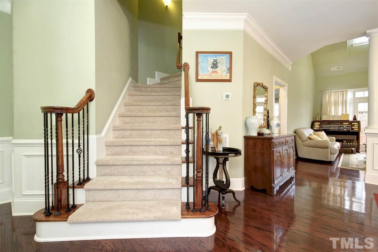 215 Dungarven Loop Cary, NC 27513 - Photo 4 of 30