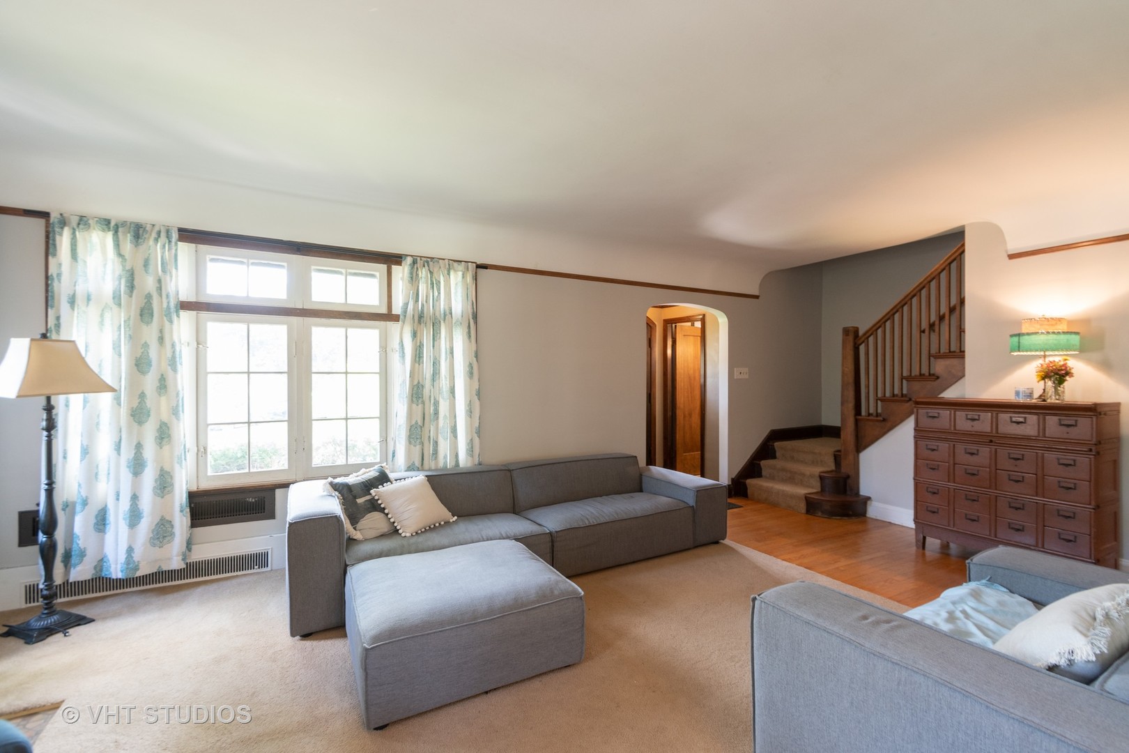 2321 Hawthorne Road Homewood, IL 60430 - Photo 3 of 11 a living room with furniture and a window