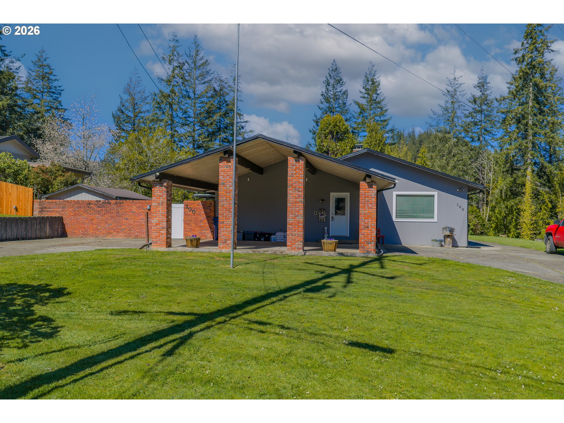 100 West 17th Place Coquille, OR 97423 - Photo 2 of 48