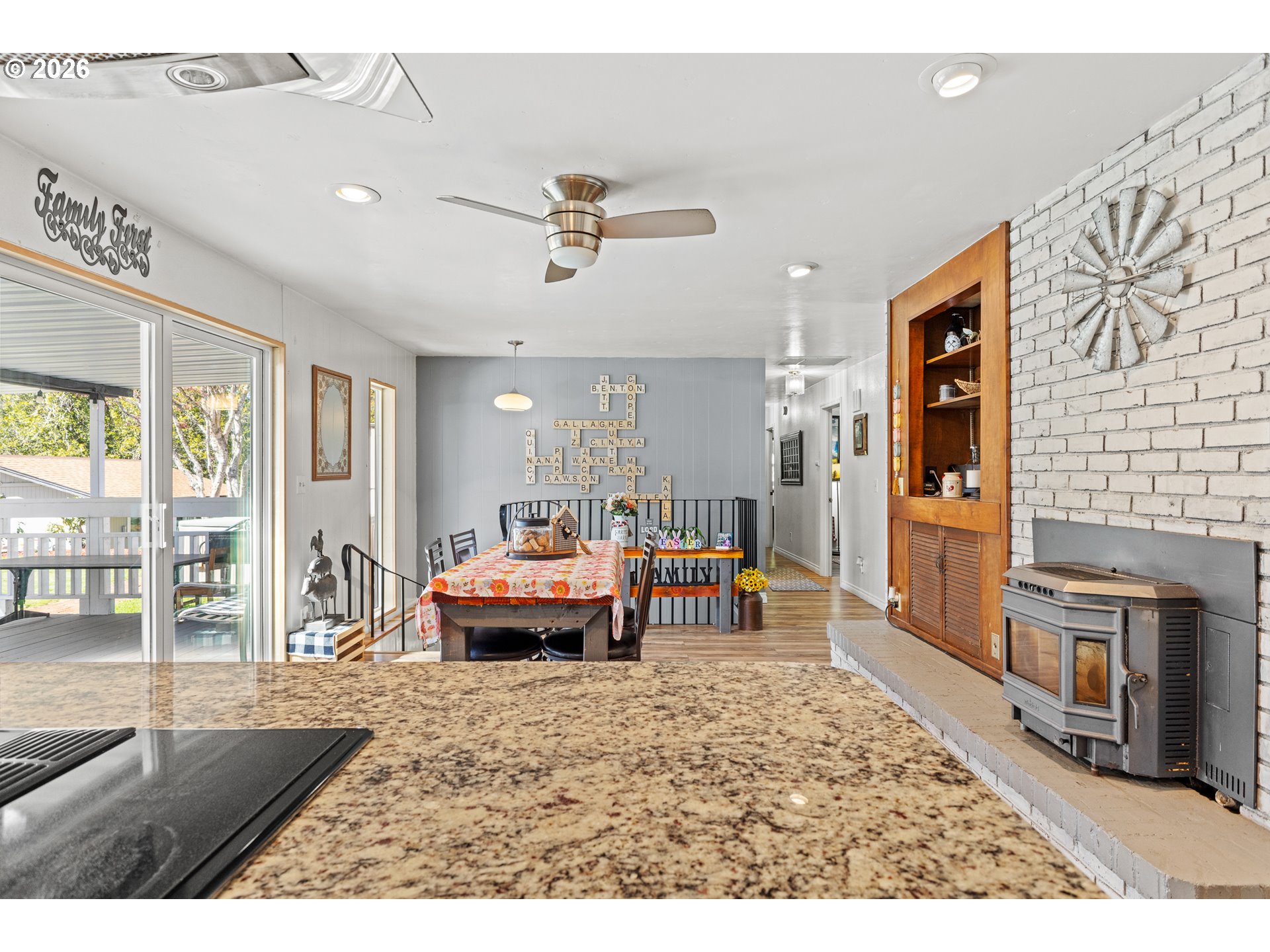 100 West 17th Place Coquille, OR 97423 - Photo 9 of 48