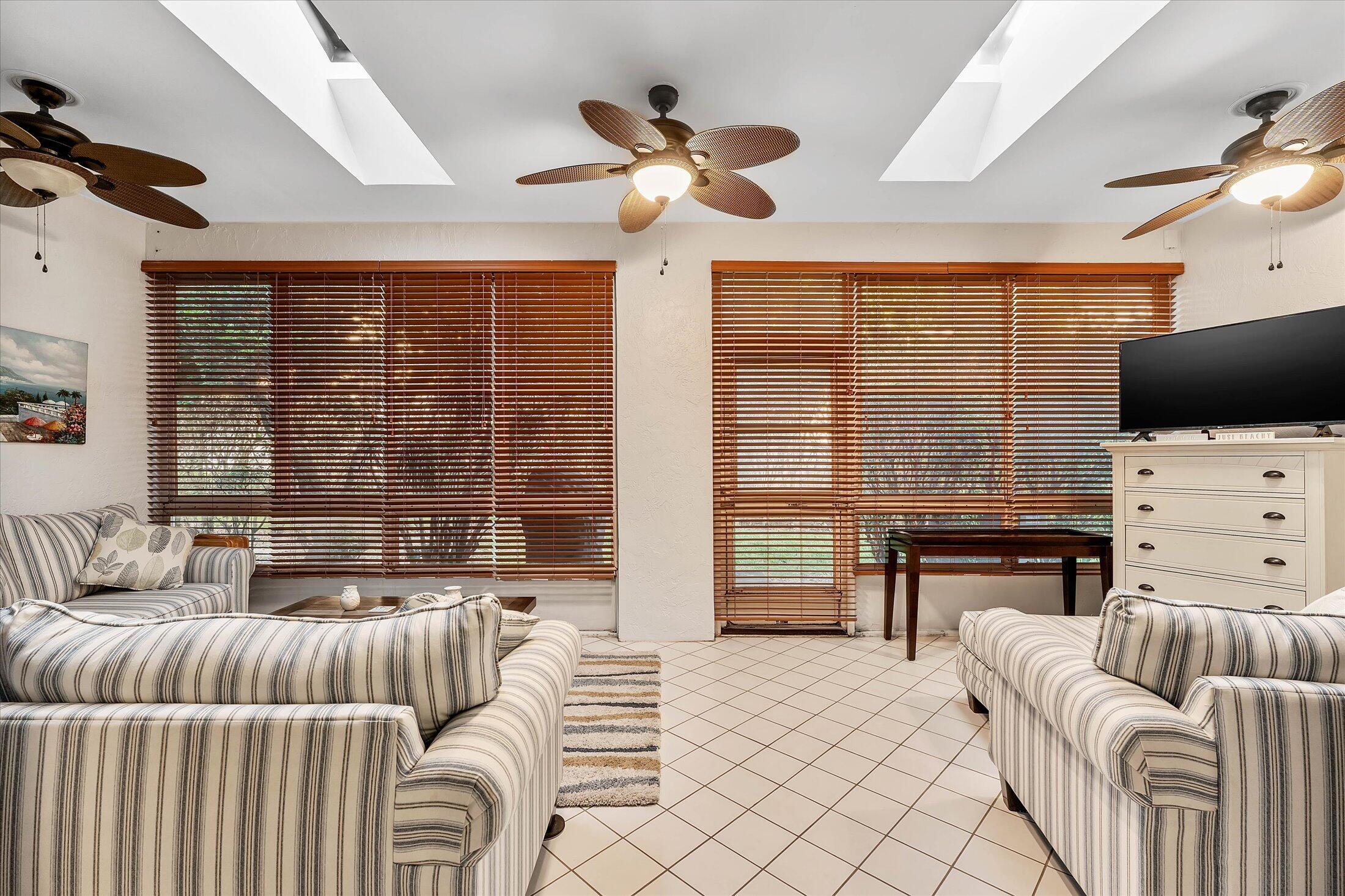 6757 Via Regina, Unit 3 Boca Raton, FL 33433 - Photo 17 of 48 14-6757 Via Regina, Boca Raton-29