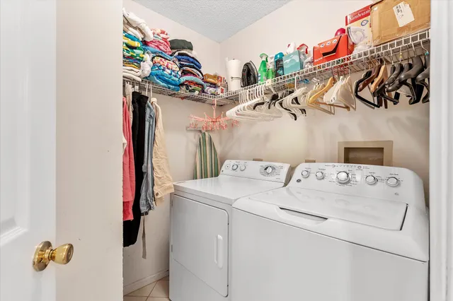 $550,000 | 6757 Via Regina, Unit 3, Boca Raton, FL 33433