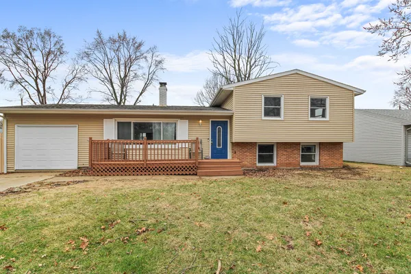 $244,900 | 1813 Winchester Drive, Champaign, IL 61821