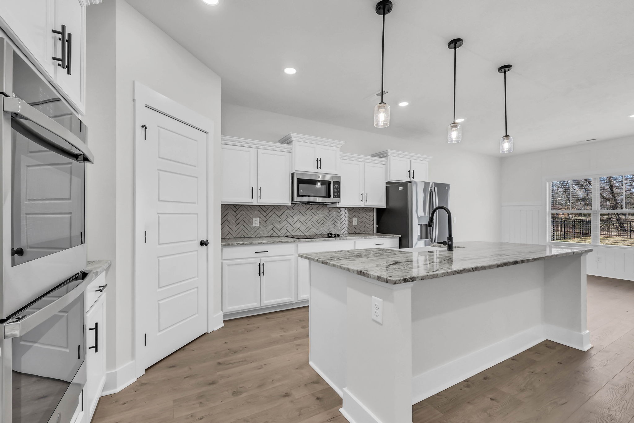 419 Blue Ridge Clarksville, TN 37043 - Photo 2 of 48