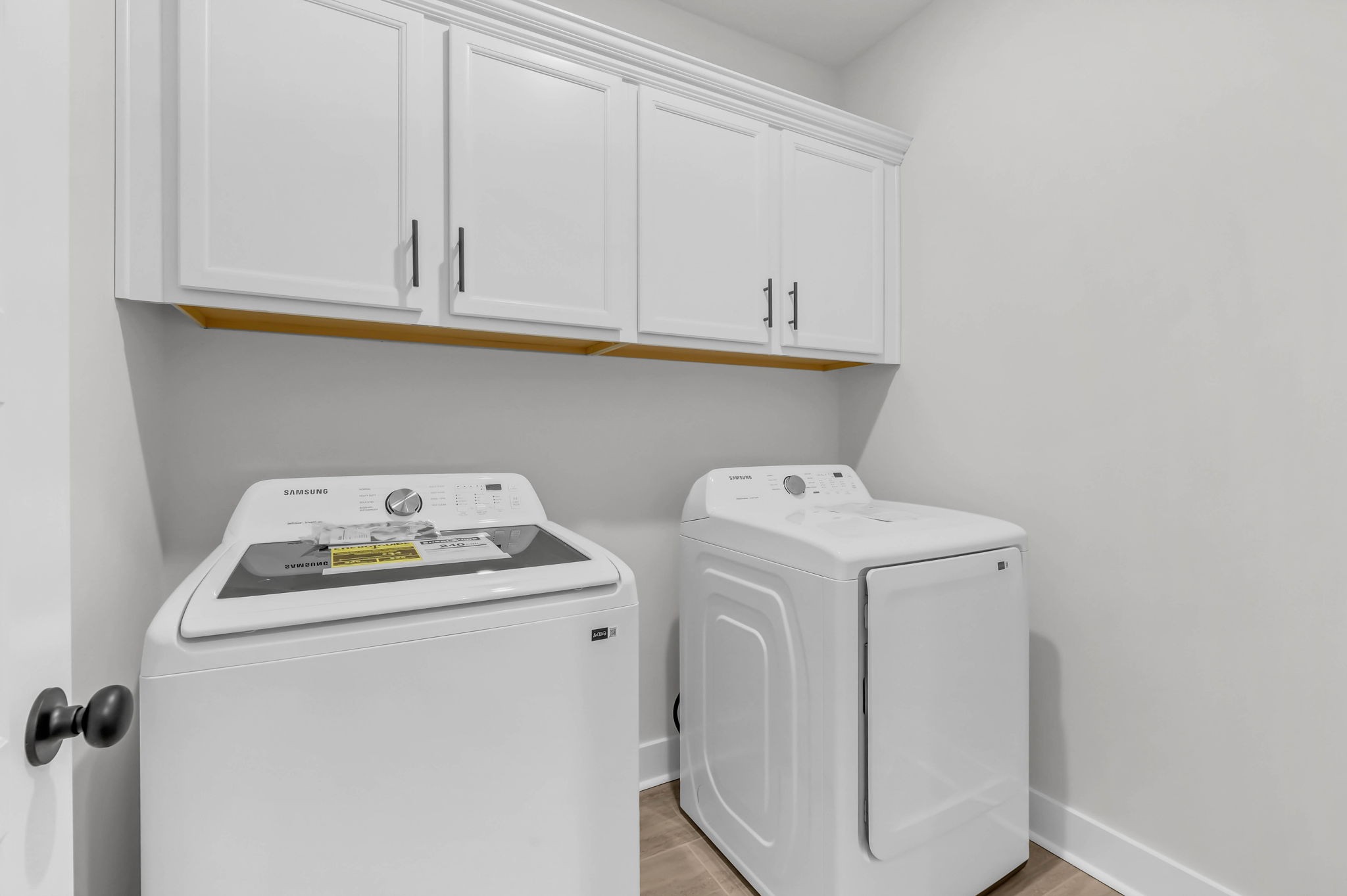 419 Blue Ridge Clarksville, TN 37043 - Photo 22 of 48 a utility room with dryer and washer