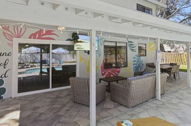 $8,900 | 10075 West Bay Street, Seminole, FL 33776