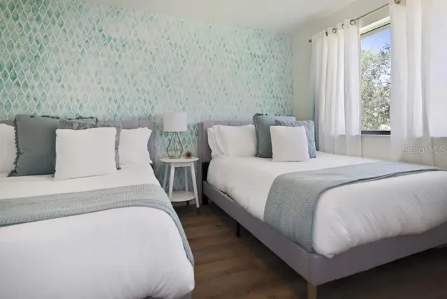 $8,900 | 10075 West Bay Street, Seminole, FL 33776