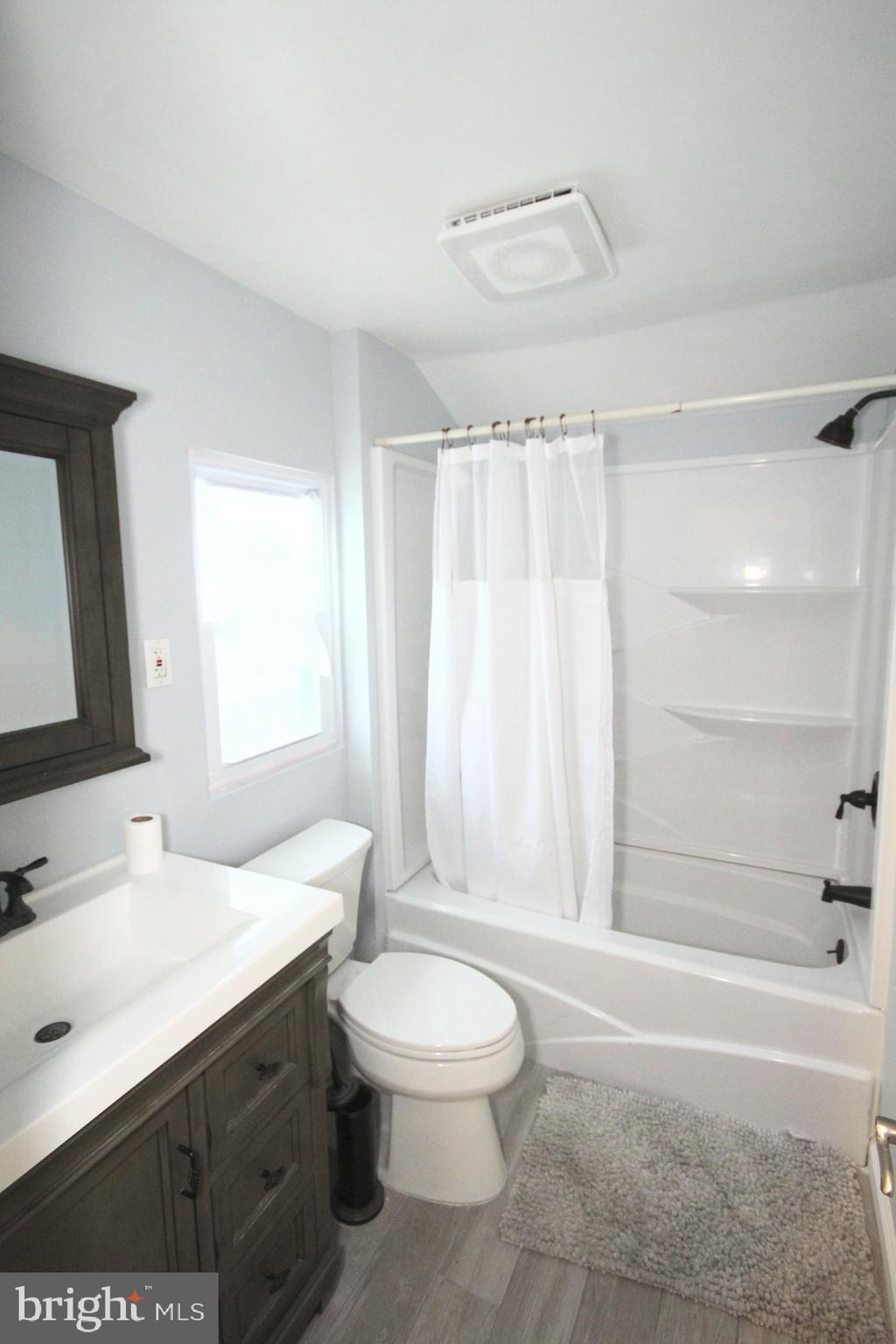 1703 Pin Oak Road Williamstown, NJ 08094 - Photo 17 of 24 Gallery Image 17