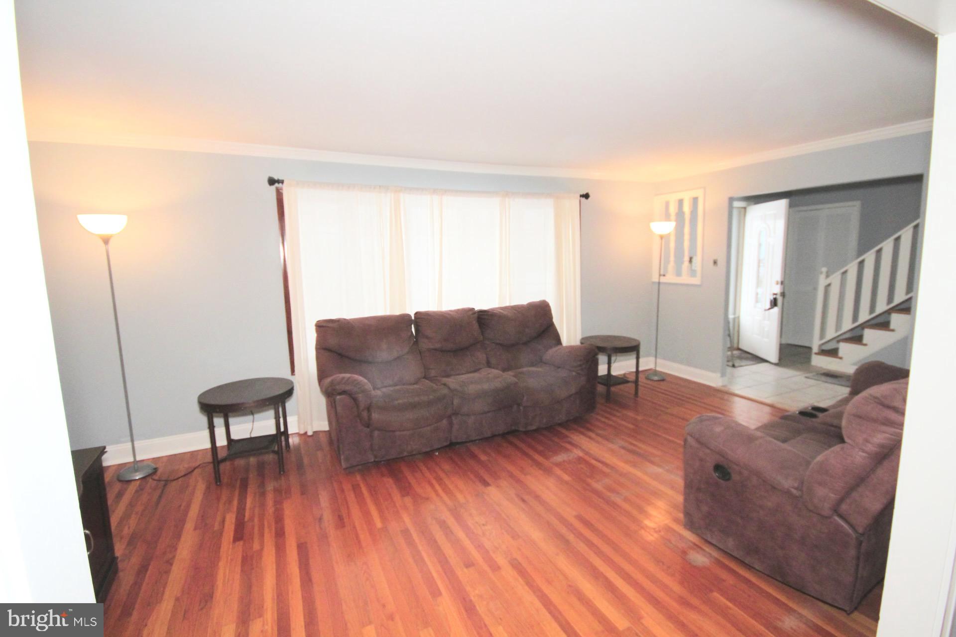 1703 Pin Oak Road Williamstown, NJ 08094 - Photo 5 of 24 Gallery Image 5