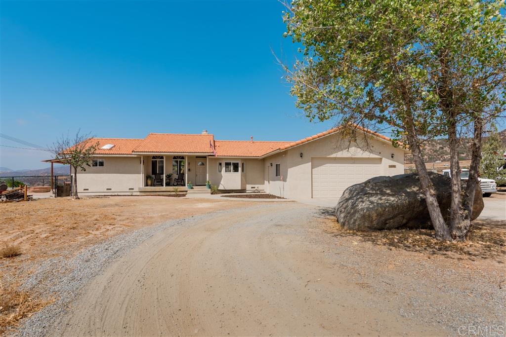 1098 Alpine View Road Alpine, CA 91901 - Photo 3 of 25 Gallery Image 3