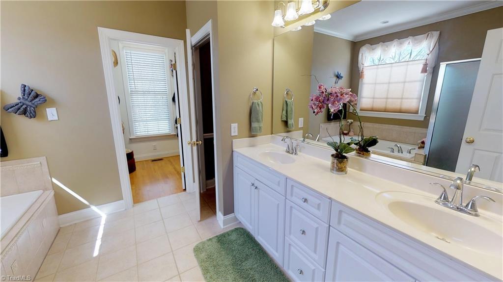 7857 Alcorn Road Oak Ridge, NC 27310 - Photo 18 of 28