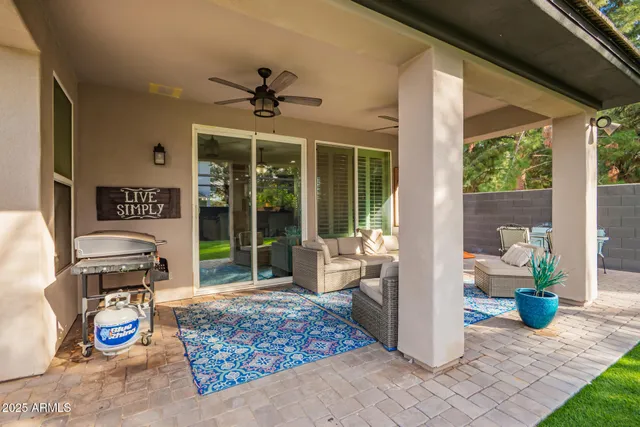a living room filled with furniture