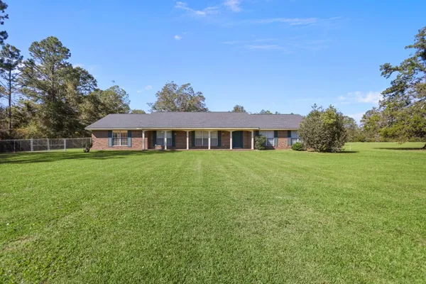 $305,000 | 1602 Smith Road, Waycross, GA 31503
