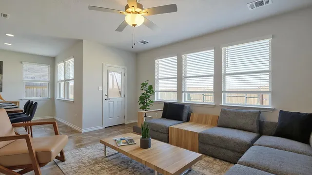 $399,000 | 798 Eves Necklace Drive, Buda, TX 78610