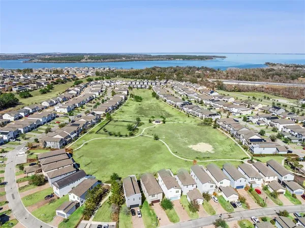 $525,000 | 2259 White Feather Loop, Oakland, FL 34787