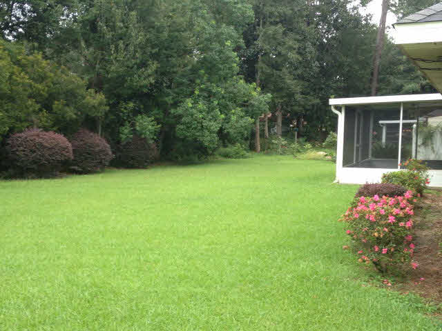 426 Dumoine Drive Foley, AL 36535 - Photo 2 of 10